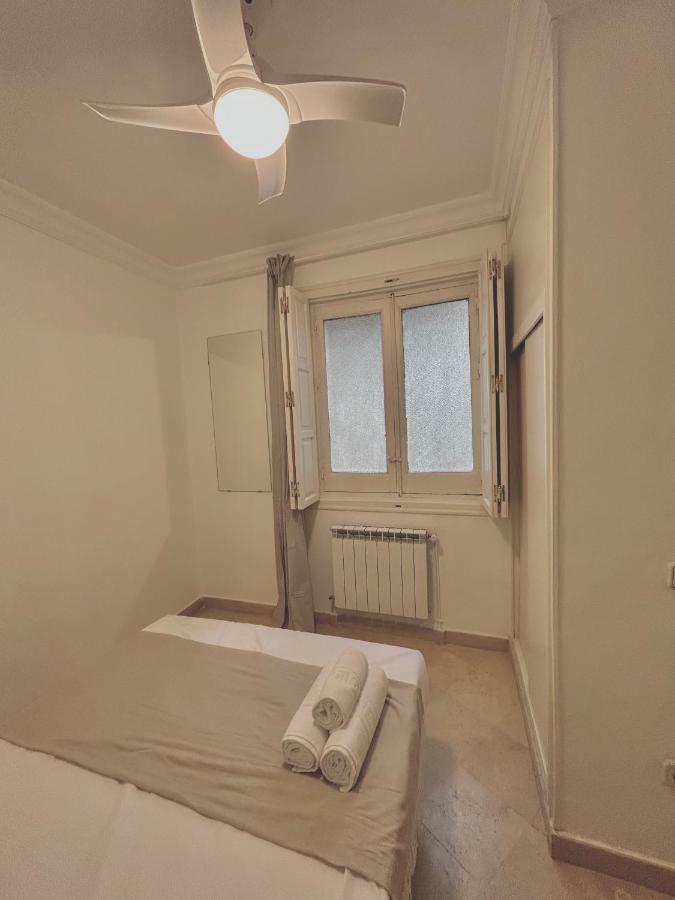Villa Rooms Madrid Luaran gambar